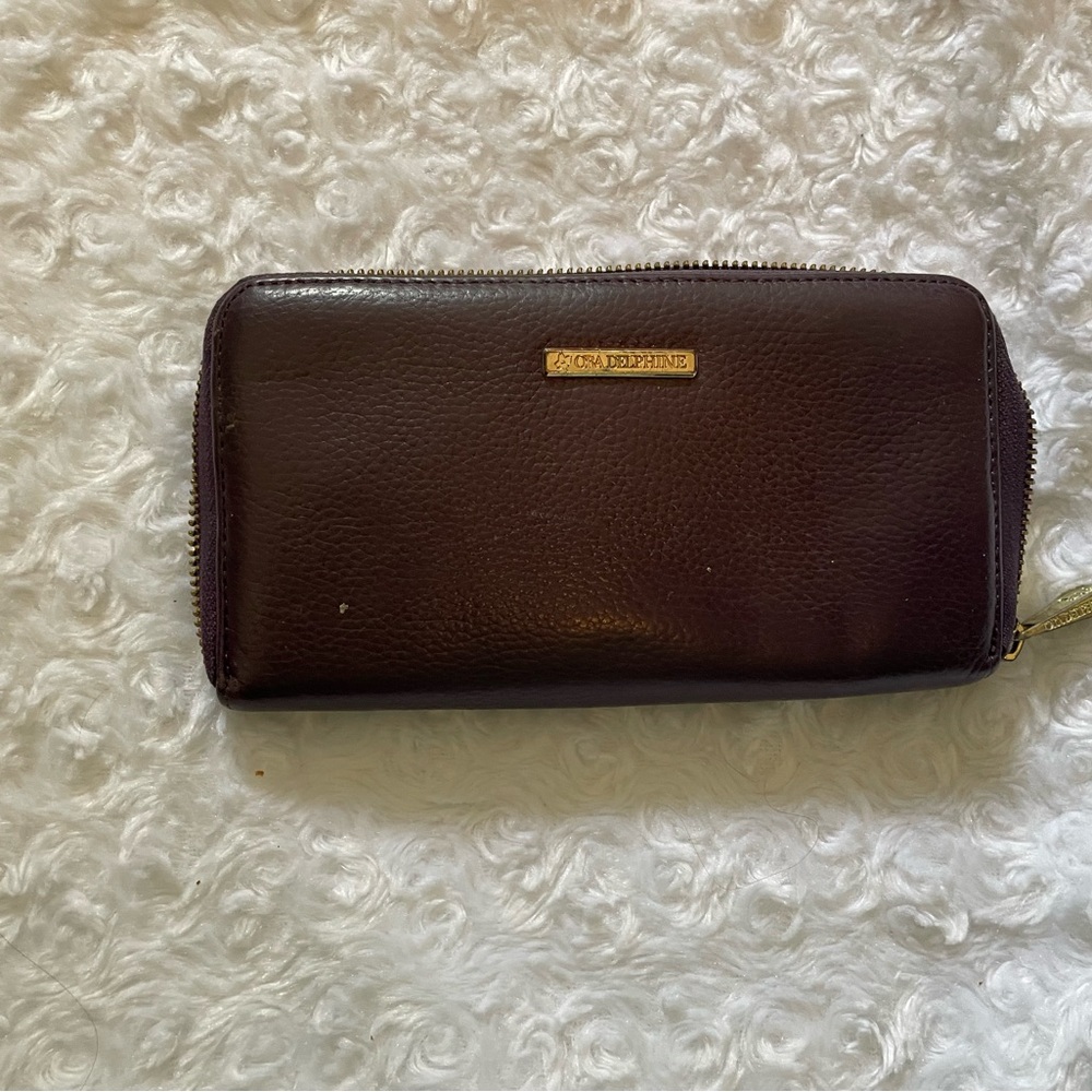 Ora Delphine Wallet